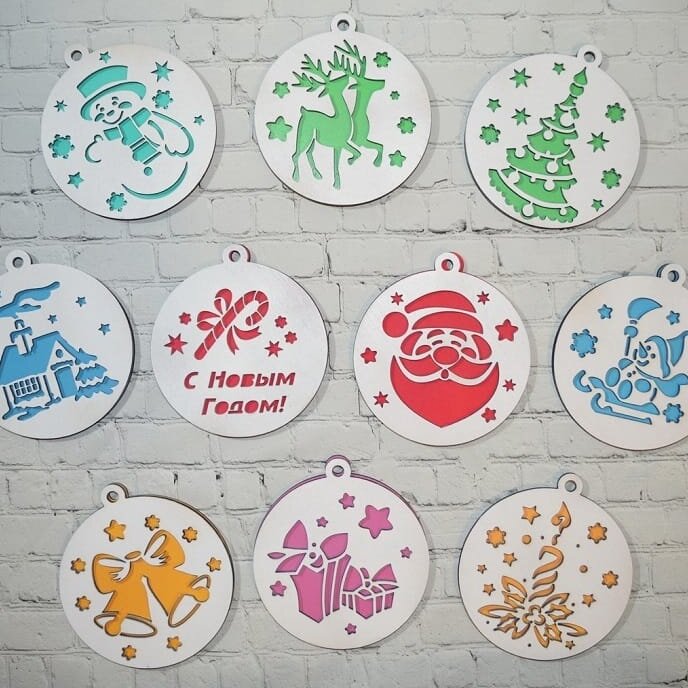 Σετ των 3 Intra απο ξύλο plywood 3mm-4mm πάχος – ξύλο Χριστουγεννιάτικο Δέντρο Μπάλες 40x45 cm INTRAVECTRY-MY549298