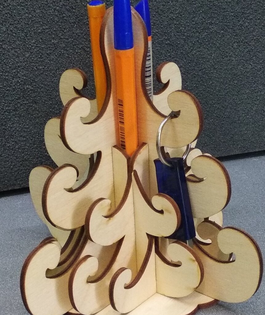 Σετ των 3 Intra απο ξύλο plywood 3mm-4mm πάχος – Θήκη μολυβιού για χριστουγεννιάτικο δέντρο ξύλο κρεμάστρας USB 25x25 cm INTRAVECTRY-MY547985