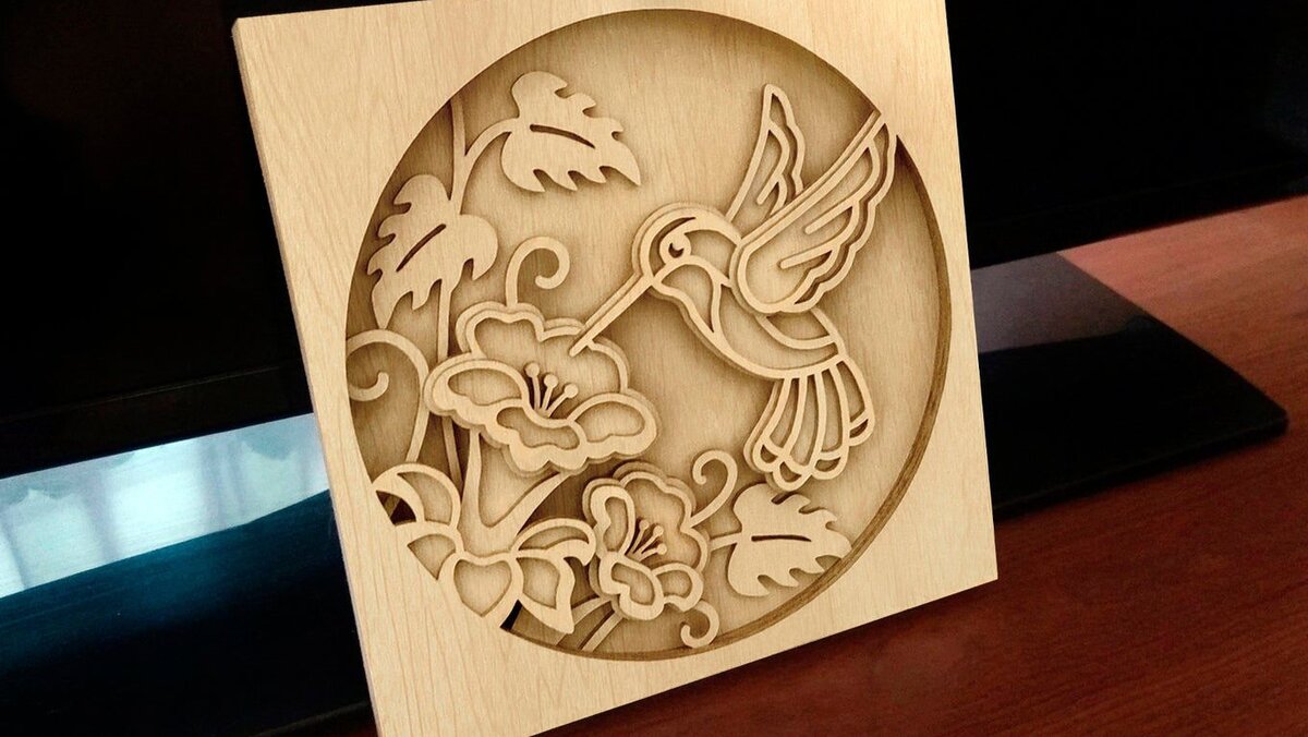 Intra απο ξύλο plywood 3mm-4mm πάχος – Πολυστρωματικό ξύλο διακόσμησης τοίχου Hummingbird 30x30 cm INTRAVECTRY-MY557147