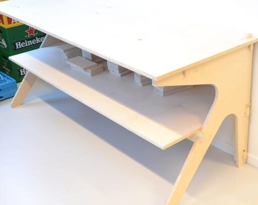 Intra απο ξύλο plywood 3mm-4mm πάχος – ξύλο γραφείου καθαρό κόντρα πλακέ 25x25 cm INTRAVECTRY-MY560230