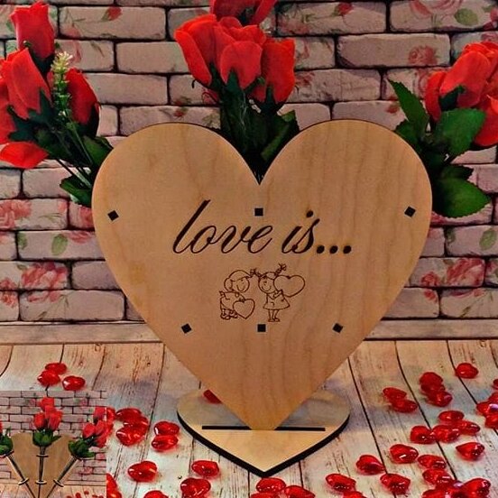 Σετ των 3 Intra απο ξύλο plywood 3mm-4mm πάχος – Στάντ λουλουδιών σε σχήμα καρδιάς με συλλογή Ζευγάρι για ξύλο χαρακτικής 40x40 cm INTRAVECTRY-MY561383