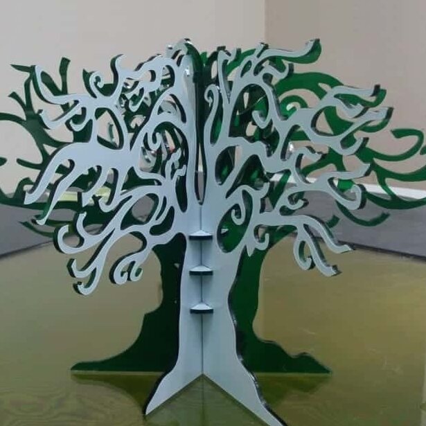 Intra απο ξύλο plywood 3mm-4mm πάχος – Μεγάλη Βάση Βιβλιοθήκης Δέντρου Επίδειξης Κοσμημάτων 30x30 cm INTRAVECTRY-MY560538