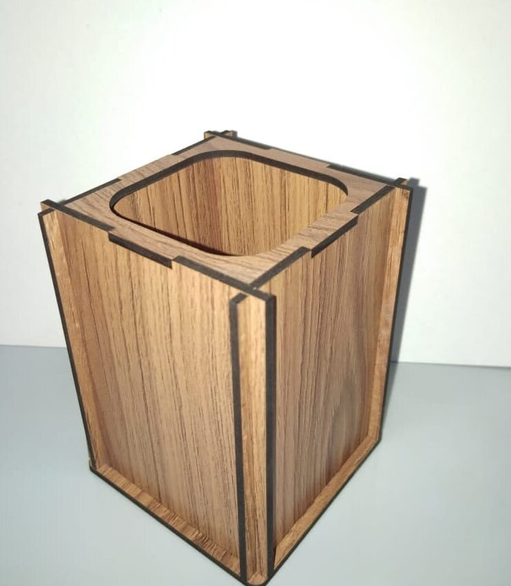 Σετ των 2 Intra απο ξύλο plywood 3mm-4mm πάχος – Ξύλινη θήκη για στυλό και πινέλο 25x25 cm INTRAVECTRY-MY558474