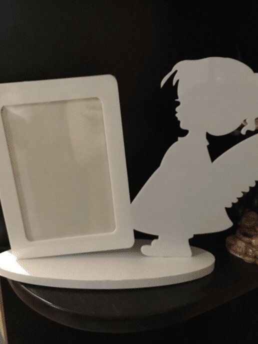 Intra απο ξύλο plywood 3mm-4mm πάχος – ξύλο Κορνίζα αγγέλου για κοριτσάκι 30x35 cm INTRAVECTRY-MY556400