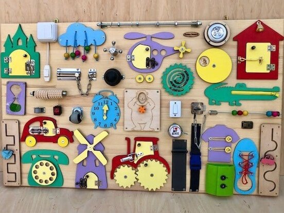 Intra απο ξύλο plywood 3mm-4mm πάχος – ξύλο Πίνακα Δραστηριοτήτων νηπίων Busy Board Motorik Board 30x30 cm INTRAVECTRY-MY556533