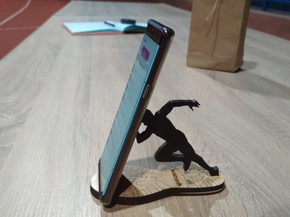 Σετ των 2 Intra απο ξύλο plywood 3mm-4mm πάχος – Βάση τηλεφώνου για τρέξιμο αθλητή 50x60 cm INTRAVECTRY-MY558538