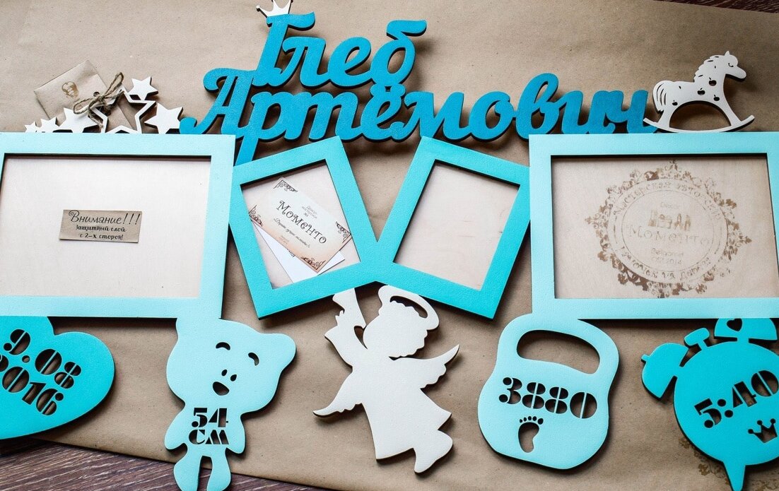 Σετ των 2 Intra απο ξύλο plywood 3mm-4mm πάχος – Εξατομικευμένη κορνίζα με λεπτομέρειες γέννησης μωρού 30x30 cm INTRAVECTRY-MY558675