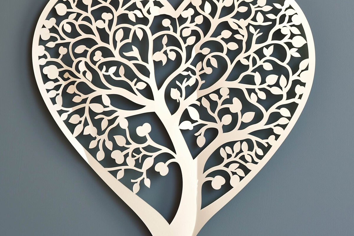 Σετ των 2 Intra απο ξύλο plywood 3mm-4mm πάχος – Paper Cut Heart Shape Tree Δίασταση  20x20 cm INTRAFABR-100401255