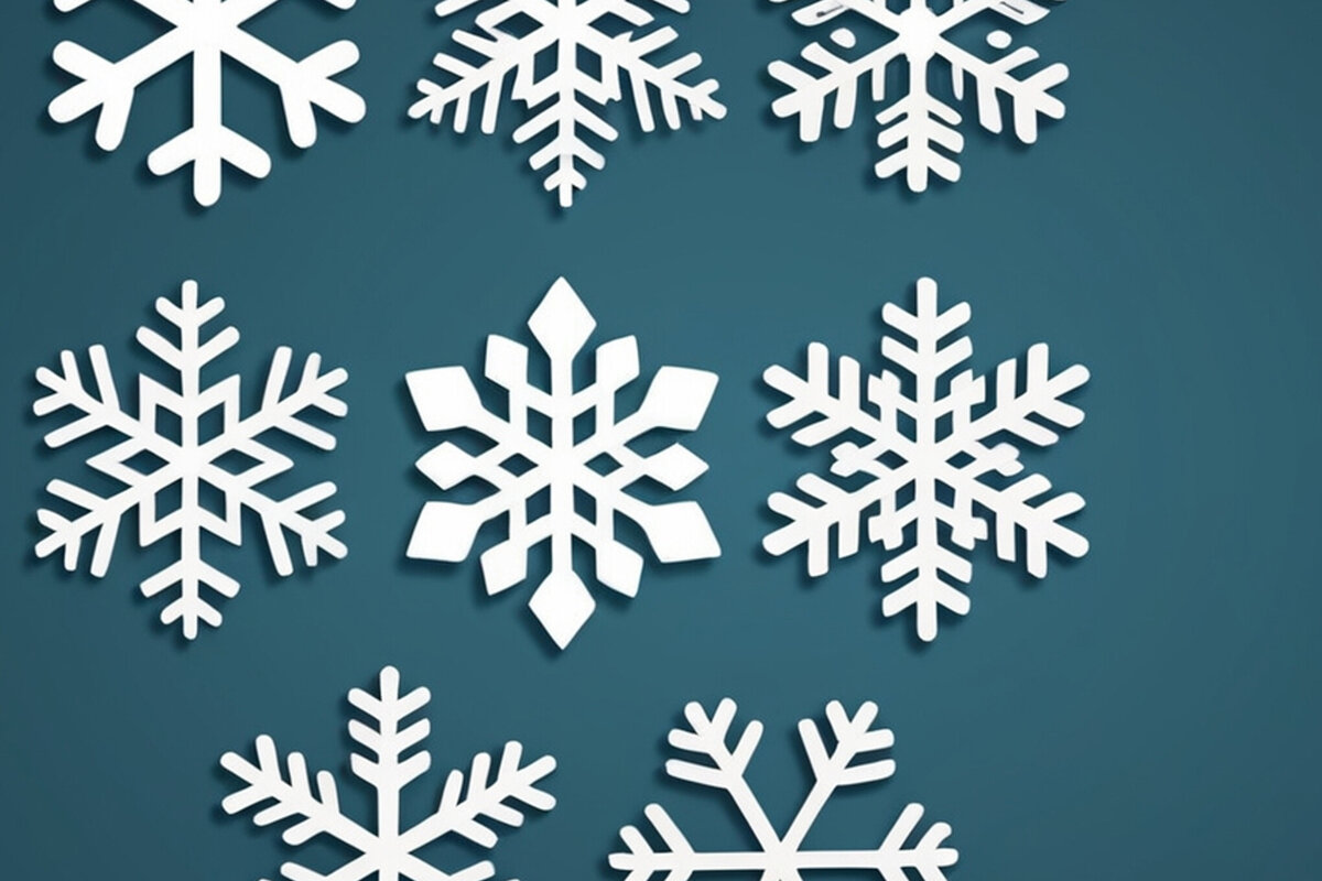 Σετ των 2 Intra απο ξύλο plywood 3mm-4mm πάχος – Αρχείο κομμένο σε χαρτί Snowflakes Δίασταση  20x20 cm INTRAFABR-108564335