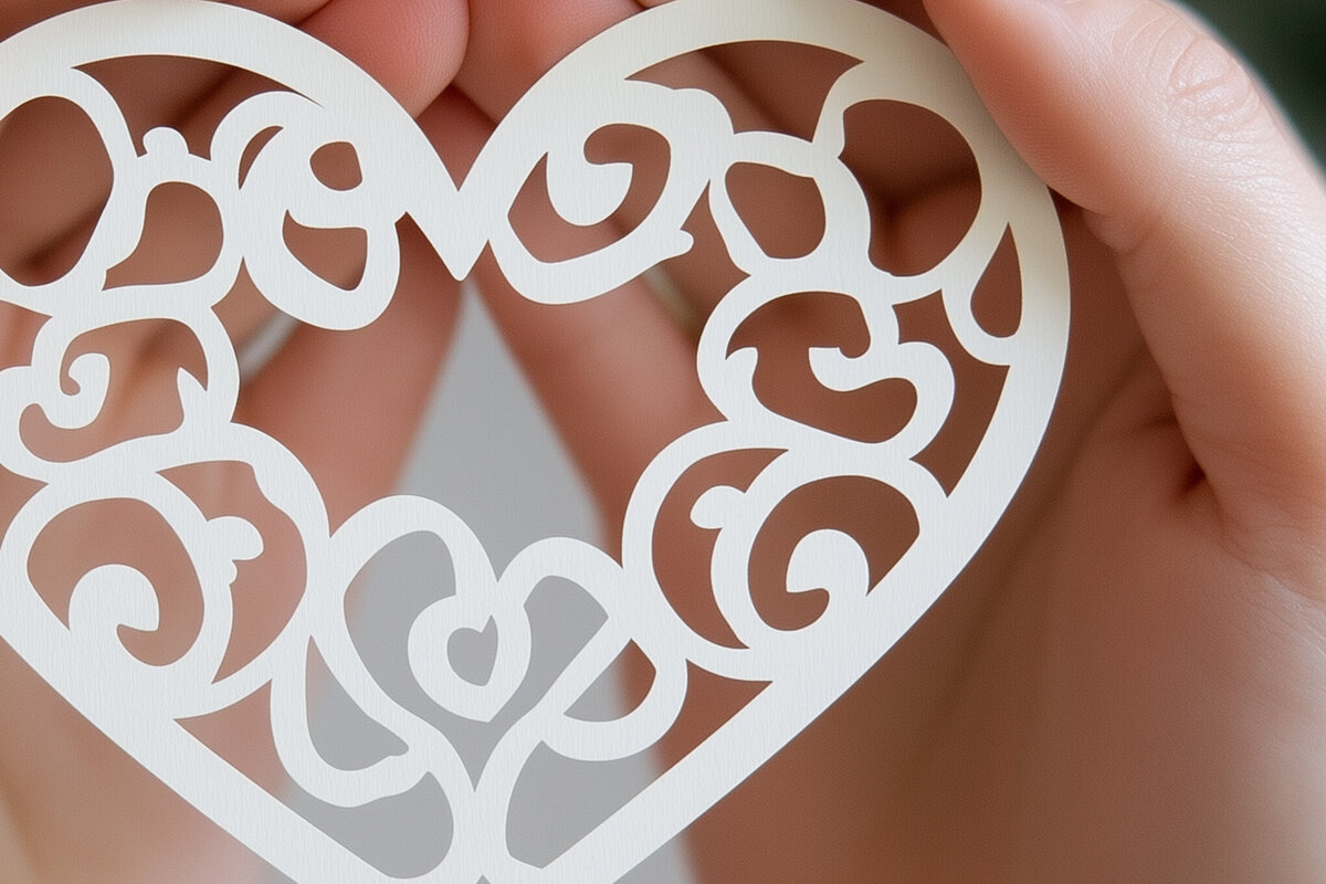 Σετ των 2 Intra απο ξύλο plywood 3mm-4mm πάχος – Paper Cut Valentine Hearts Δίασταση  20x20 cm INTRAFABR-112519123