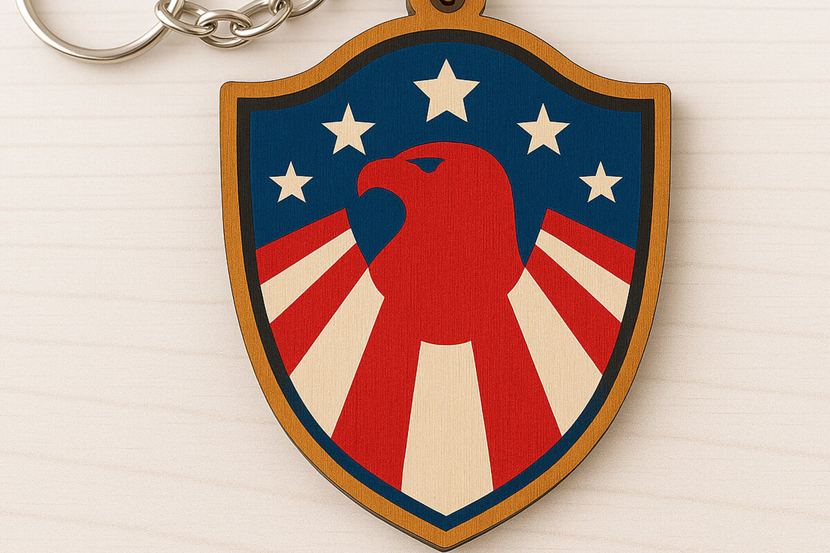 Σετ των 3 Intra απο ξύλο plywood 3mm-4mm πάχος – Μπρελόκ Patriotic Eagle Badge Δίασταση  5x5 cm INTRAFABR-122736861