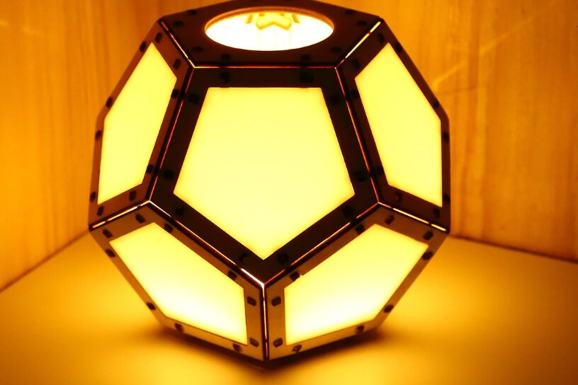 Σετ των 2 Intra απο ξύλο plywood 3mm-4mm πάχος – Κηροθήκη Pentagon Gem, Βάση Bayonet Δίασταση  20x20 cm INTRAFABR-108433681