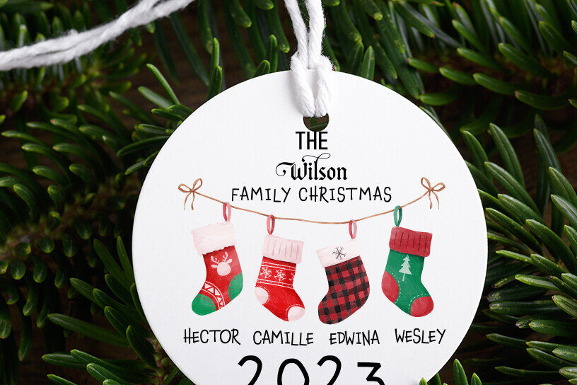 Σετ των 2 Intra απο ξύλο plywood 3mm-4mm πάχος – Εξατομικευμένο Οικογενειακό Χριστουγεννιάτικο Στολίδι Δίασταση  20x20 cm INTRAFABR-80510514