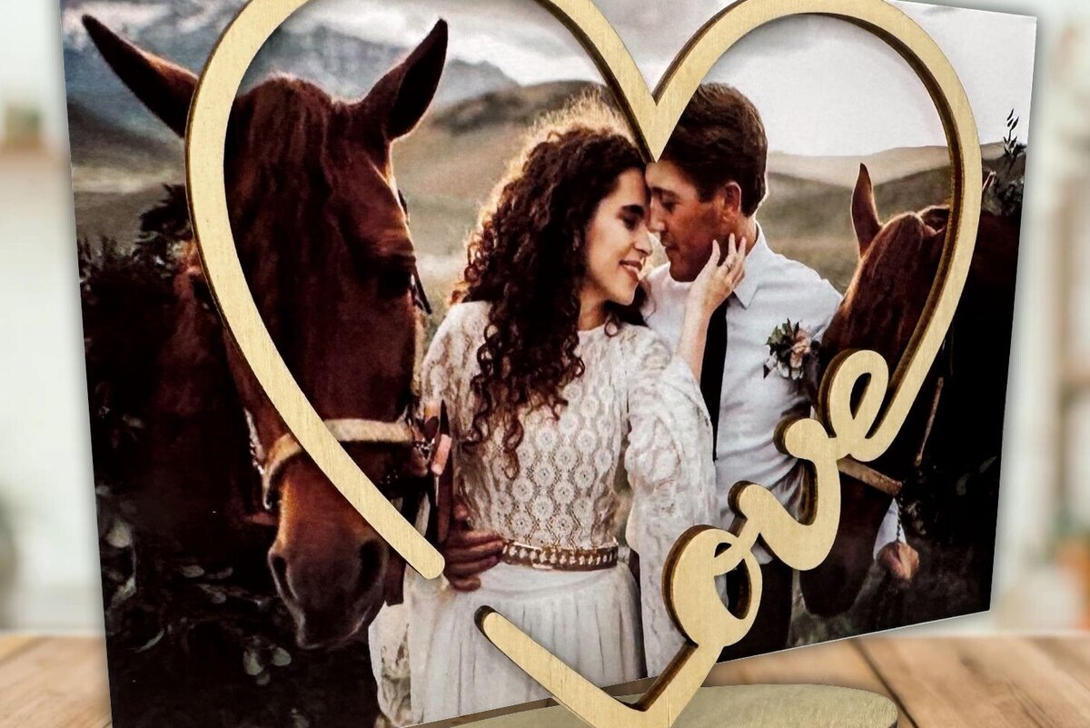 Σετ των 2 Intra απο ξύλο plywood 3mm-4mm πάχος – Κορνίζα Love, Ημέρα του Αγίου Βαλεντίνου Δίασταση  20x20 cm INTRAFABR-89187026