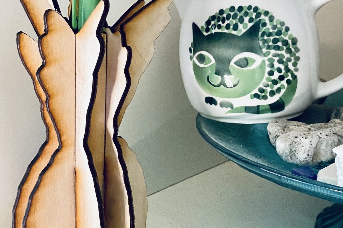 Σετ των 2 Intra απο ξύλο plywood 3mm-4mm πάχος – Κοπή με λέιζερ ανανά Δίασταση  20x20 cm INTRAFABR-36871001