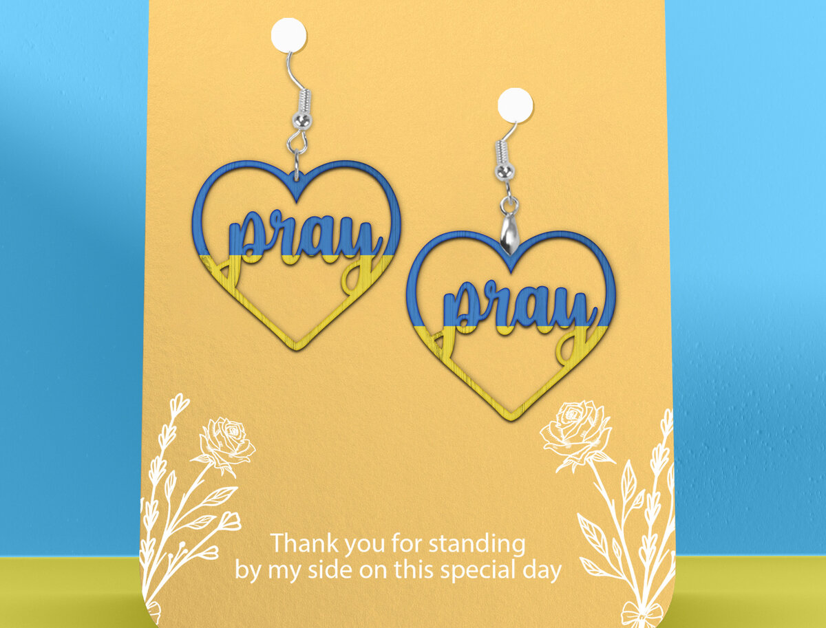Σετ των 3 Intra απο ξύλο plywood 3mm-4mm πάχος – Pray Ukraine Heart Earrings Δίασταση  5x5 cm INTRAFABR-26582813