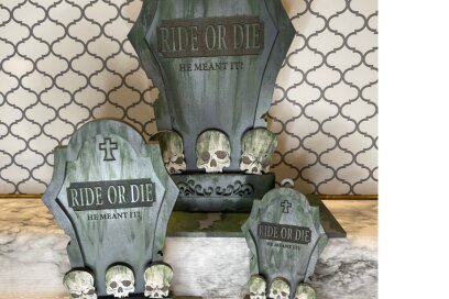 Σετ των 2 Intra απο ξύλο plywood 3mm-4mm πάχος – Ride or Die Silly Tombstone Δίασταση  20x20 cm INTRAFABR-102883985