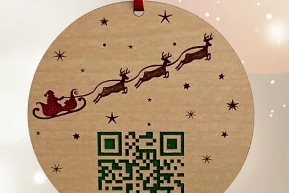 Σετ των 2 Intra απο ξύλο plywood 3mm-4mm πάχος – Στολίδι Santa Tracker - Laser Δίασταση  20x20 cm INTRAFABR-108856403