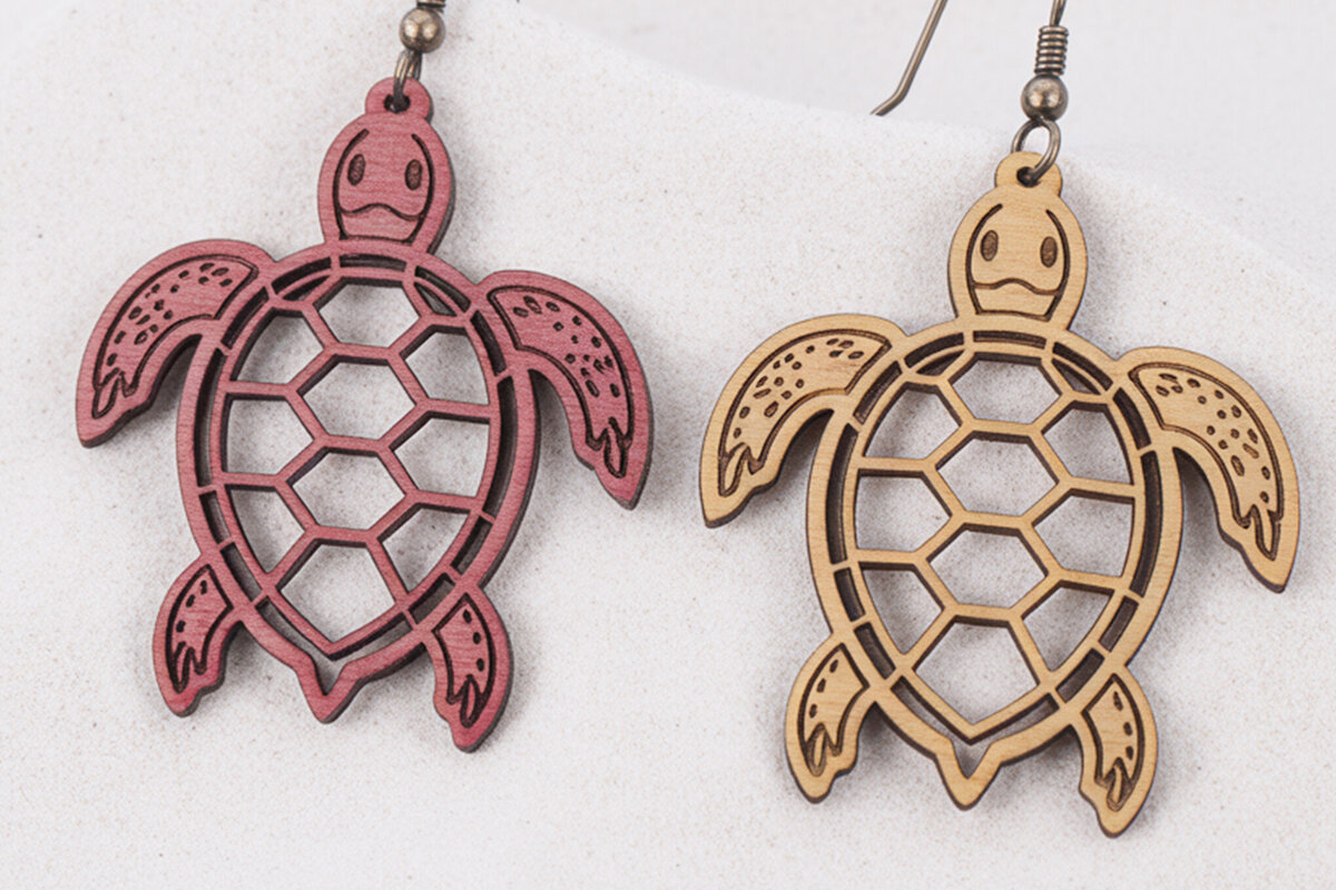 Σετ των 3 Intra απο ξύλο plywood 3mm-4mm πάχος – Σκουλαρίκια Sea Turtle Δίασταση  5x5 cm INTRAFABR-121577173