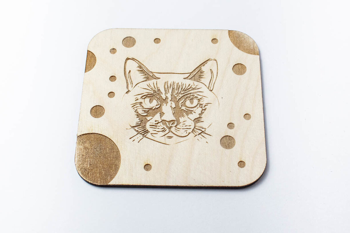 Σετ των 2 Intra απο ξύλο plywood 3mm-4mm πάχος – Σιάμα κινουμένων σχεδίων γάτα σουβέρ, χαραγμένο Δίασταση  20x20 cm INTRAFABR-66189361