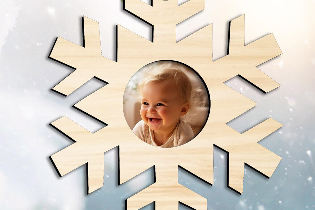 Σετ των 2 Intra απο ξύλο plywood 3mm-4mm πάχος – Simple Snowflake Το πρώτο μου χριστουγεννιάτικο δέντρο Δίασταση  20x20 cm INTRAFABR-108118466