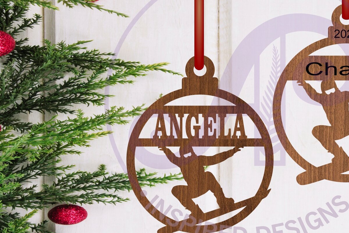 Σετ των 2 Intra απο ξύλο plywood 3mm-4mm πάχος – Χριστουγεννιάτικο στολίδι Snowboarder Laser Δίασταση  20x20 cm INTRAFABR-107378543