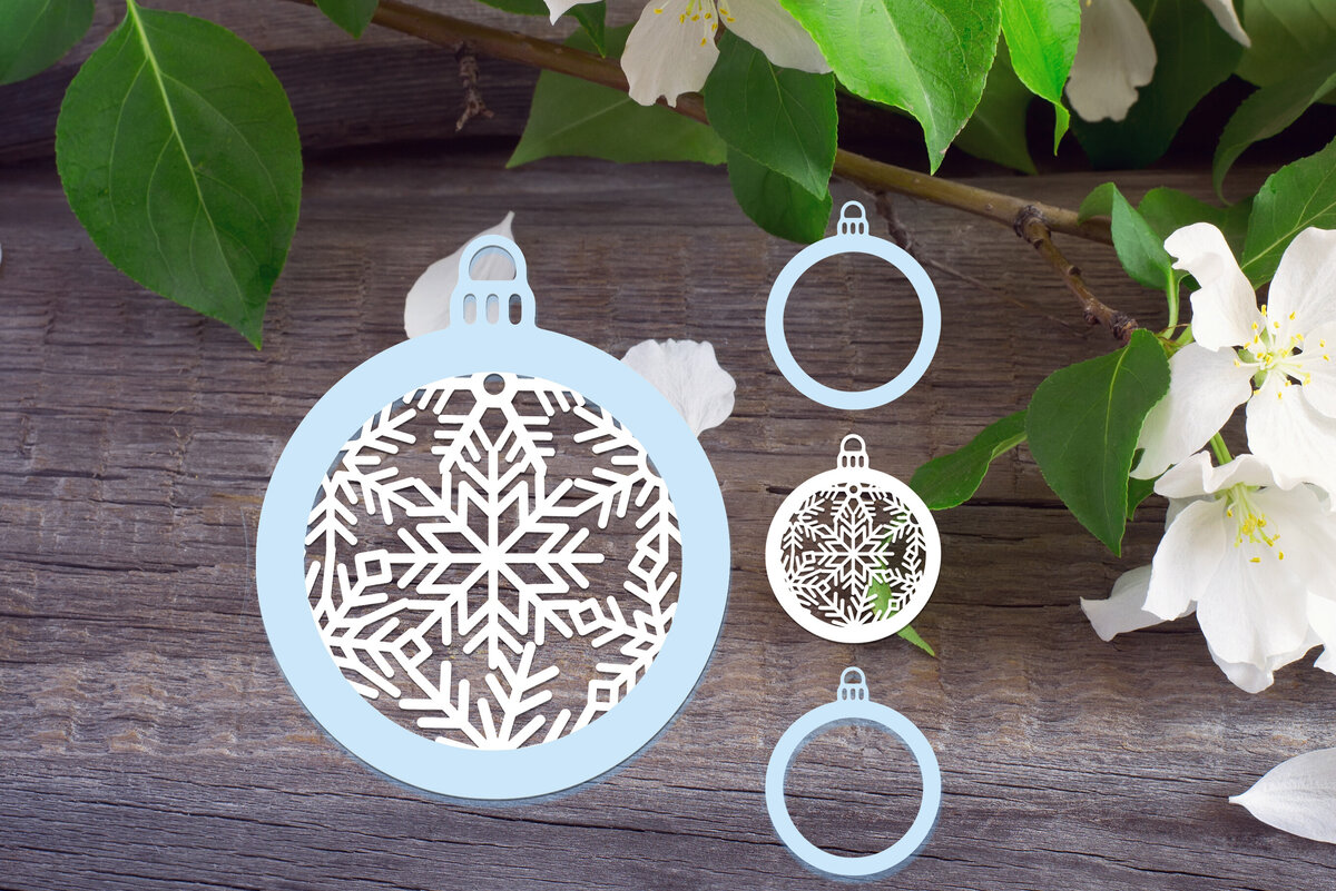 Σετ των 2 Intra απο ξύλο plywood 3mm-4mm πάχος – Στολίδι με νιφάδα χιονιού Δίασταση  20x20 cm INTRAFABR-111394746