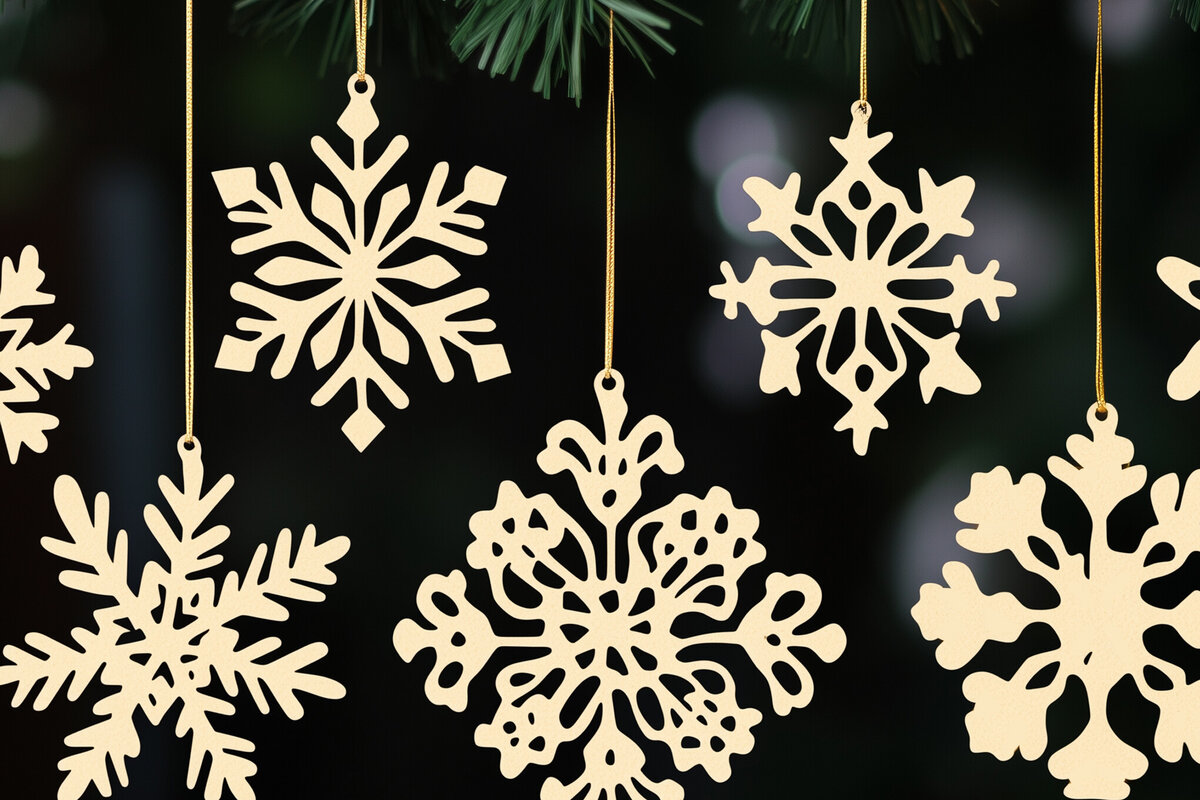 Σετ των 2 Intra απο ξύλο plywood 3mm-4mm πάχος – Snowflake Ornaments Set Δίασταση  20x20 cm INTRAFABR-105432795