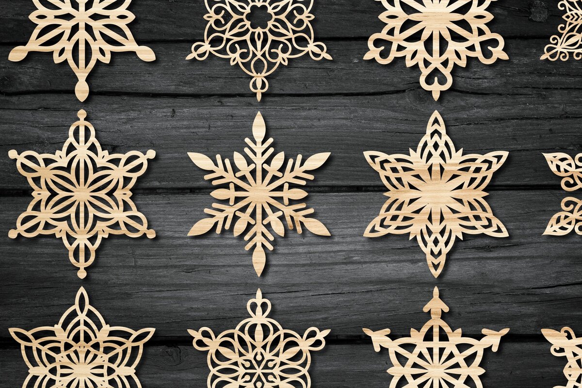 Σετ των 2 Intra απο ξύλο plywood 3mm-4mm πάχος – Νιφάδες χιονιού με λέιζερ Χριστουγεννιάτικη νιφάδα χιονιού Δίασταση  20x20 cm INTRAFABR-43802108