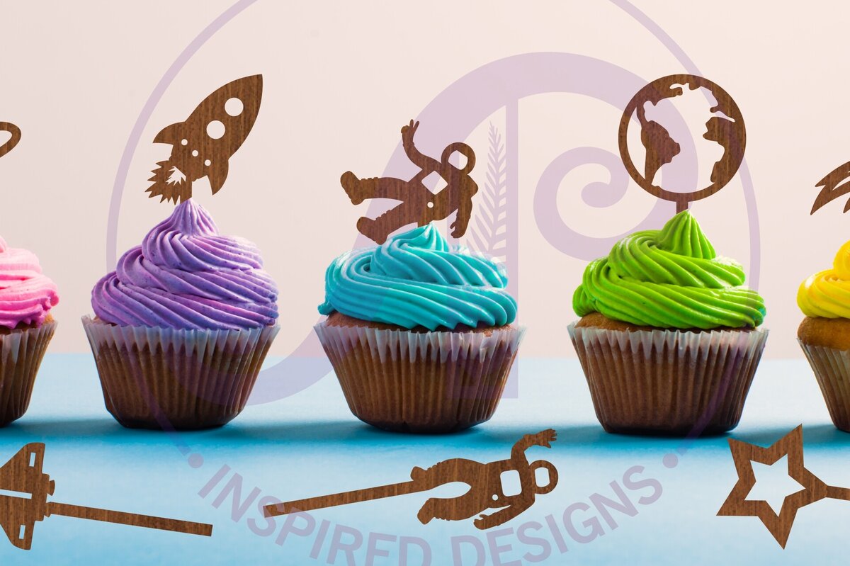 Σετ των 2 Intra απο ξύλο plywood 3mm-4mm πάχος – Space Cupcake Toppers, 8 σχέδια Δίασταση  20x20 cm INTRAFABR-89558164