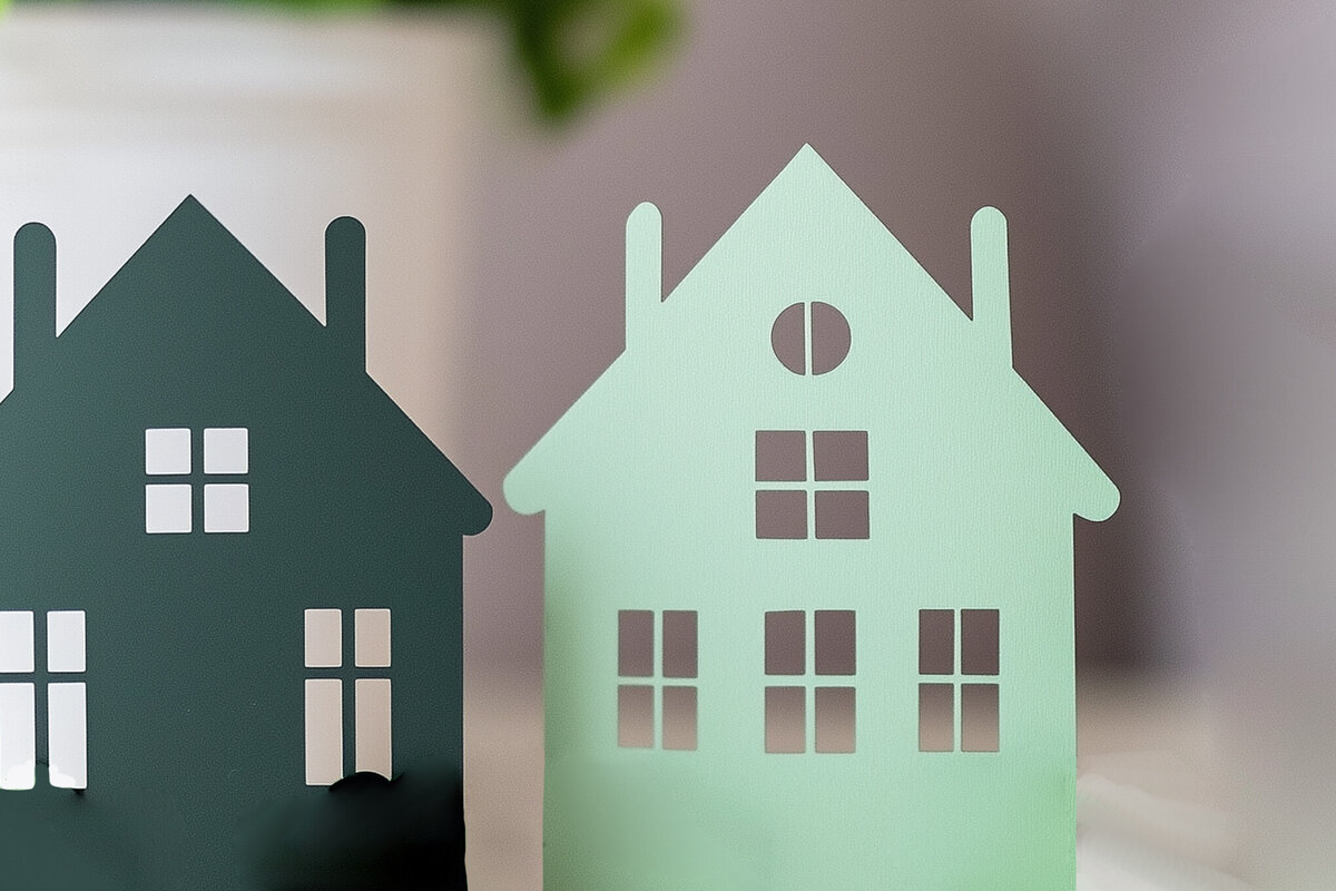 Σετ των 2 Intra απο ξύλο plywood 3mm-4mm πάχος – St. Patrick's Day Houses PaperCut Δίασταση  20x20 cm INTRAFABR-117848104