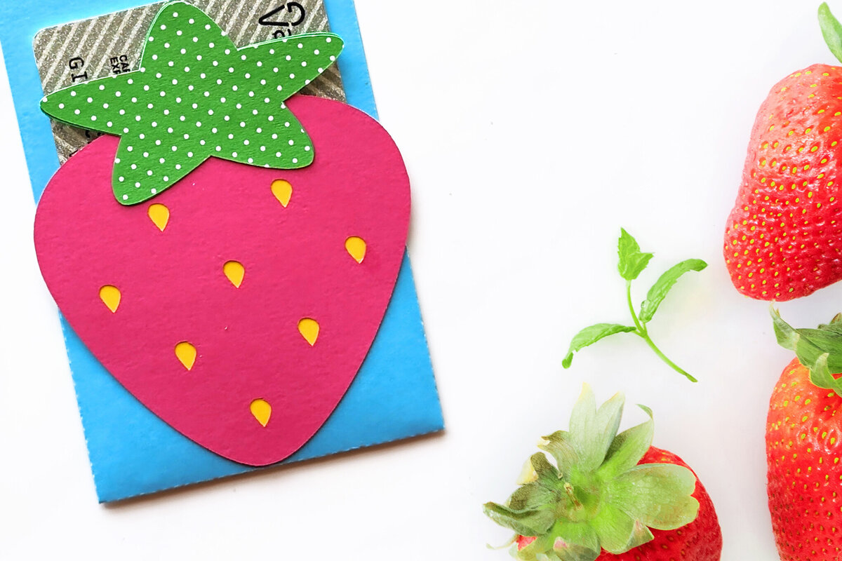 Σετ των 2 Intra απο ξύλο plywood 3mm-4mm πάχος – Κάτοχος δωροκάρτας Strawberry Δίασταση  20x20 cm INTRAFABR-102082812