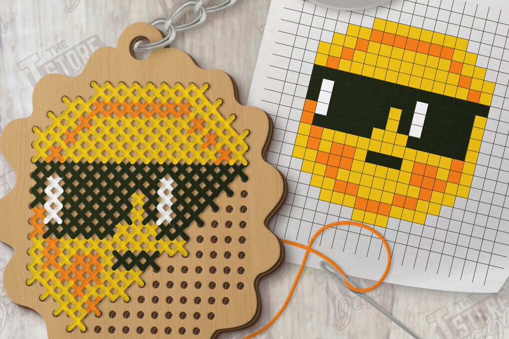 Σετ των 3 Intra απο ξύλο plywood 3mm-4mm πάχος – Κοπή με λέιζερ μπρελόκ με καλοκαιρινή σταυροβελονιά Δίασταση  5x5 cm INTRAFABR-123770139