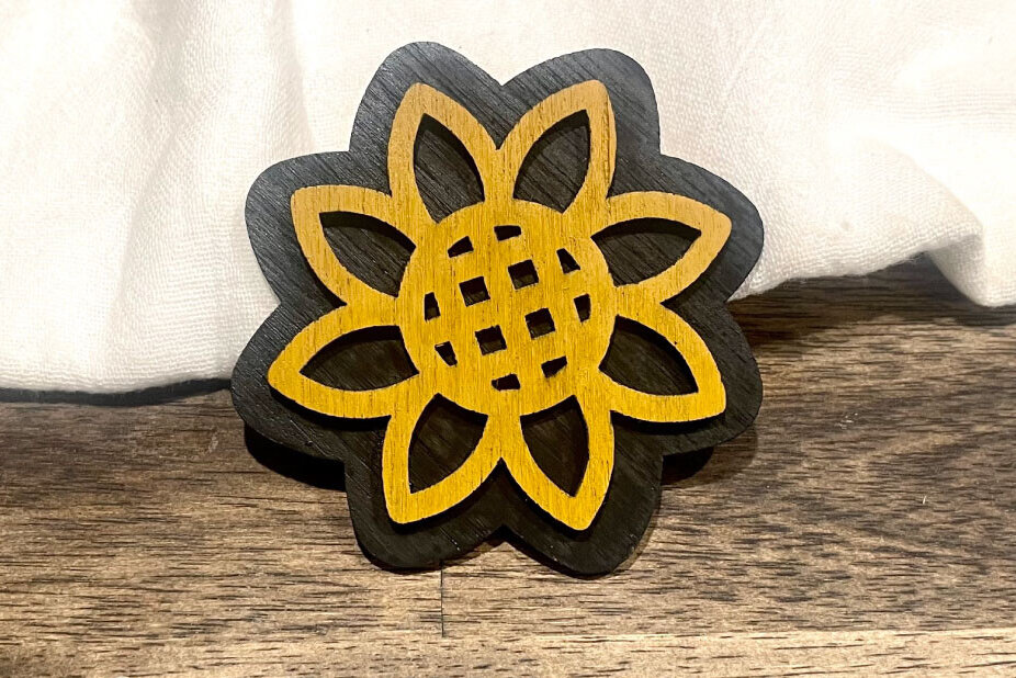 Σετ των 2 Intra απο ξύλο plywood 3mm-4mm πάχος – Sunflower Magnet Laser Δίασταση  20x20 cm INTRAFABR-115853079