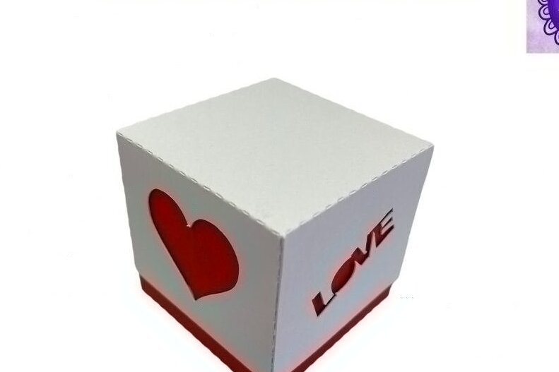 Σετ των 2 Intra απο ξύλο plywood 3mm-4mm πάχος – Κουτί καρδιών κύβου για την ημέρα του Αγίου Βαλεντίνου Δίασταση  20x20 cm INTRAFABR-58070576