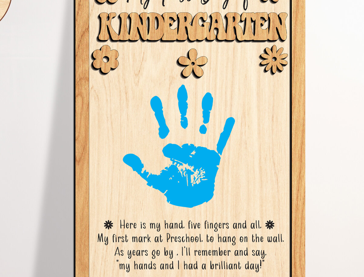 Σετ των 2 Intra απο ξύλο plywood 3mm-4mm πάχος – Διακόσμηση για την Ημέρα του Δασκάλου Κομμένο αρχείο Δίασταση  20x20 cm INTRAFABR-97021057