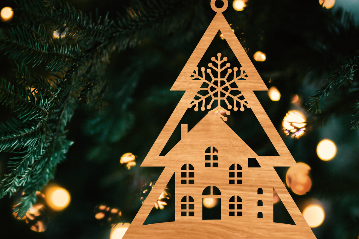 Σετ των 2 Intra απο ξύλο plywood 3mm-4mm πάχος – Χριστουγεννιάτικο στολίδι σε σχήμα δέντρου Δίασταση  20x20 cm INTRAFABR-107371468