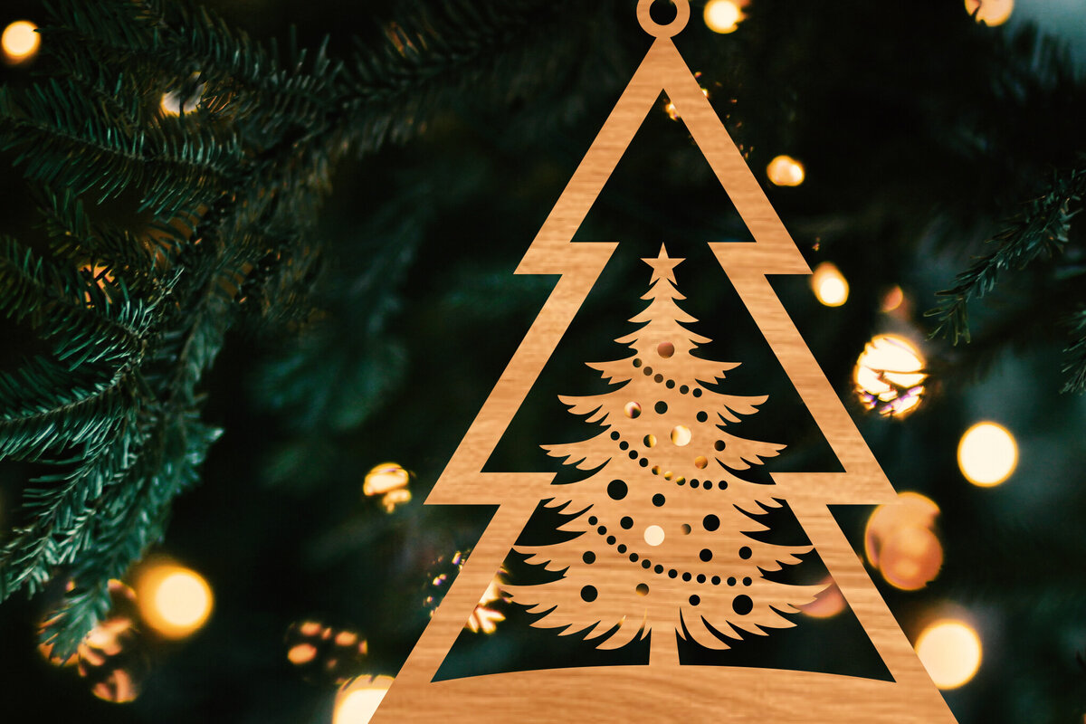 Σετ των 2 Intra απο ξύλο plywood 3mm-4mm πάχος – Χριστουγεννιάτικο στολίδι σε σχήμα δέντρου Δίασταση  20x20 cm INTRAFABR-107371500