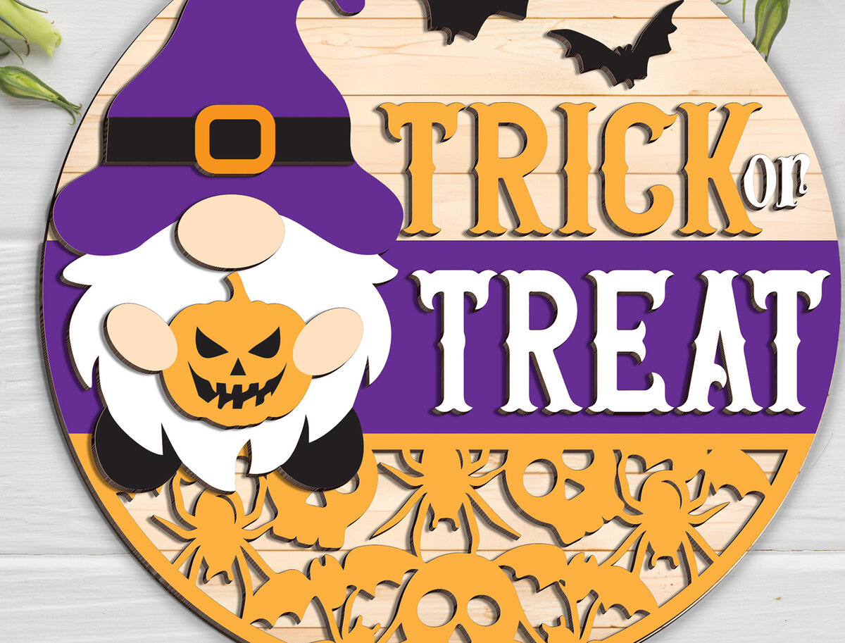 Σετ των 2 Intra απο ξύλο plywood 3mm-4mm πάχος – Trick or Treat Halloween Door Hanger Δίασταση  20x20 cm INTRAFABR-102200028