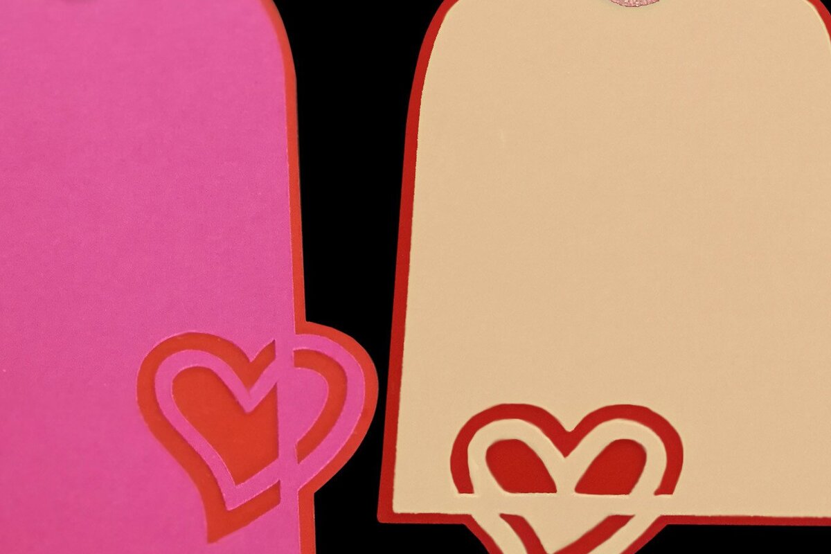 Σετ των 2 Intra απο ξύλο plywood 3mm-4mm πάχος – Δύο Ετικέτες δώρου - Καρδιά Δίασταση  20x20 cm INTRAFABR-38408233