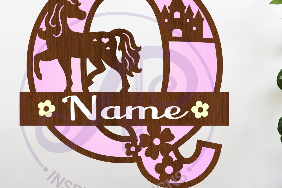 Σετ των 2 Intra απο ξύλο plywood 3mm-4mm πάχος – Μονόκερος κεφαλαίο μονόγραμμα Γράμμα Q Δίασταση  20x20 cm INTRAFABR-118319148