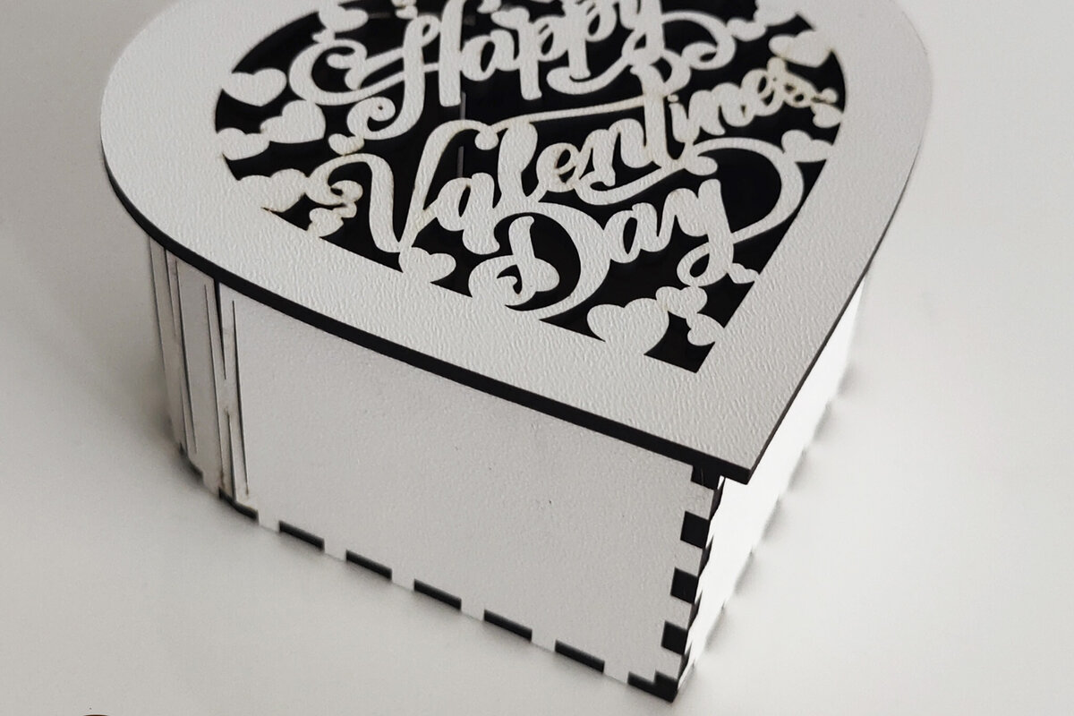 Σετ των 2 Intra απο ξύλο plywood 3mm-4mm πάχος – Διακοσμητικό κουτί σε σχήμα καρδιάς για την ημέρα του Αγίου Βαλεντίνου Δίασταση  20x20 cm INTRAFABR-114634090