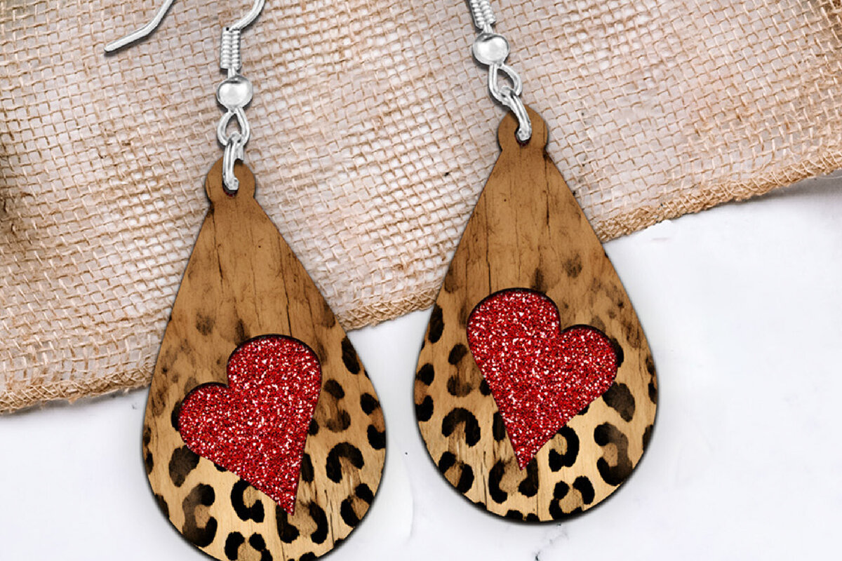 Σετ των 3 Intra απο ξύλο plywood 3mm-4mm πάχος – Σκουλαρίκια Καρδιά Αγίου Βαλεντίνου κοπής με λέιζερ. Δίασταση  5x5 cm INTRAFABR-112411875