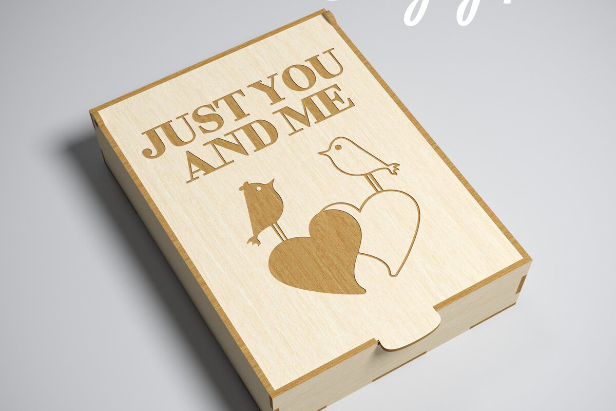 Σετ των 2 Intra απο ξύλο plywood 3mm-4mm πάχος – Ημέρα του Αγίου Βαλεντίνου. 3D κουτί δώρου. Μπομπονιέρα Δίασταση  20x20 cm INTRAFABR-83080794