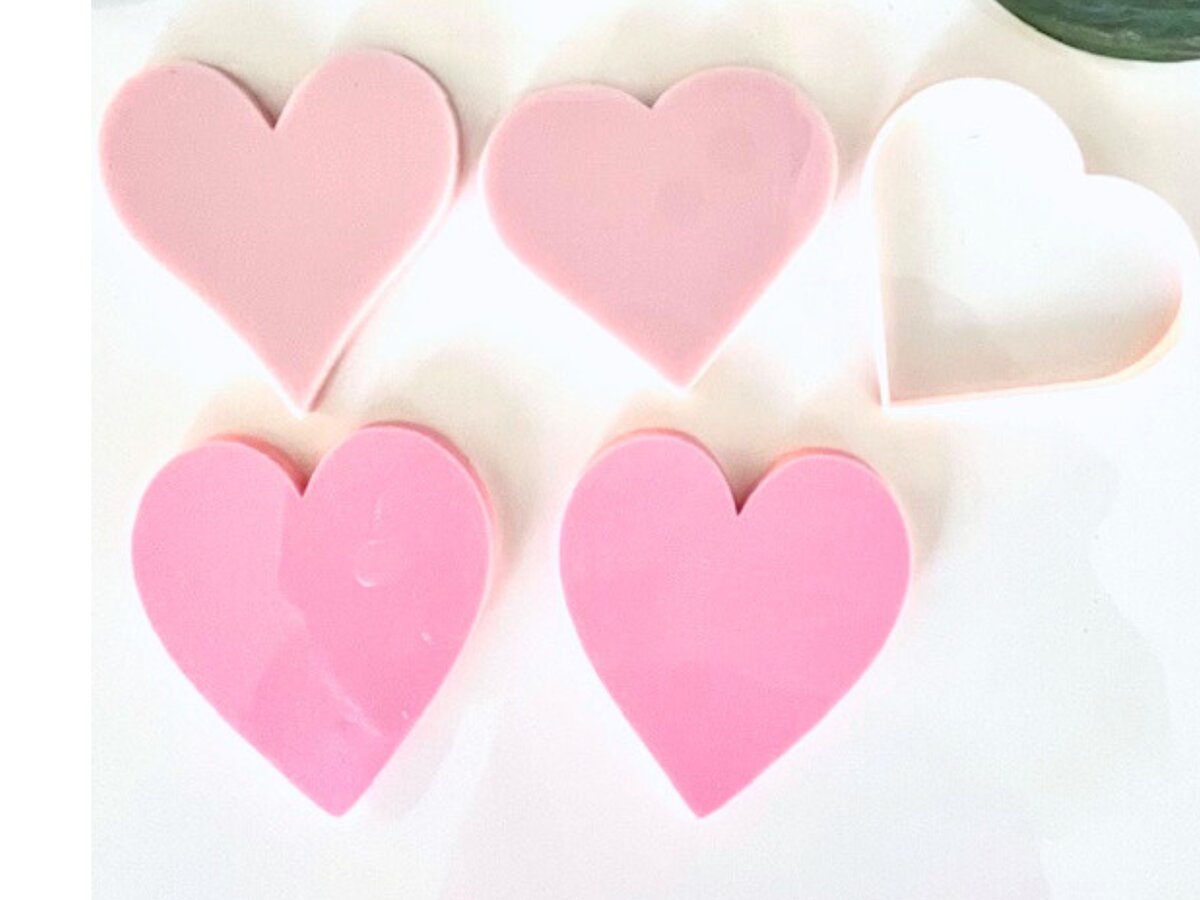 Σετ των 2 Intra απο ξύλο plywood 3mm-4mm πάχος – Ημέρα του Αγίου Βαλεντίνου 4 X Pink Hearts PNG Δίασταση  20x20 cm INTRAFABR-108996528