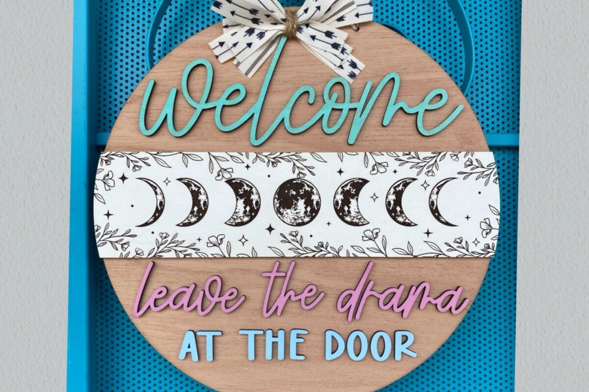 Σετ των 2 Intra απο ξύλο plywood 3mm-4mm πάχος – Welcome Door Round Laser Δίασταση  20x20 cm INTRAFABR-34777105