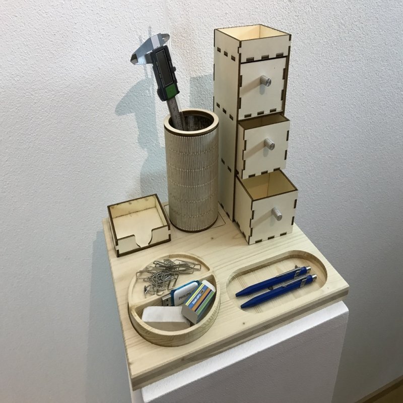 Intra απο ξύλο plywood 3mm-4mm πάχος - Οργανωτής Γραφείου Δίασταση 30x30 cm Intraeaxys-eo4yqrdo