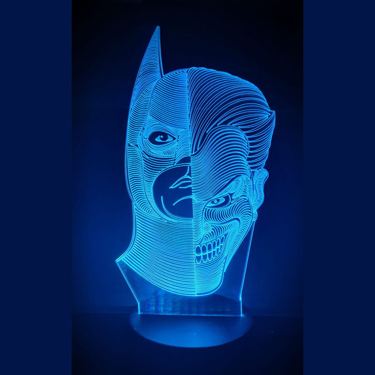 Intra απο ξύλο plywood 3mm-4mm πάχος - Batman Joker 3D Night Light Δίασταση 30x30 cm Intraeaxys-pok3k2d7