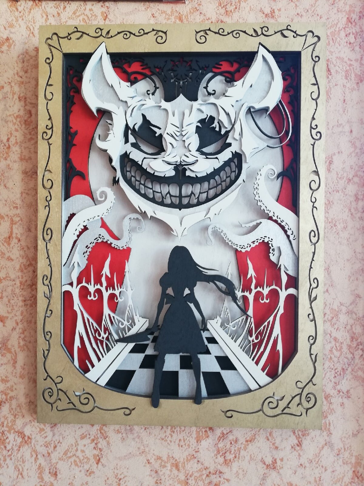 Intra απο ξύλο plywood 3mm-4mm πάχος - Διακόσμηση Τοίχων Alice Otherlands Δίασταση 30x30 cm Intraeaxys-m1d68dl7