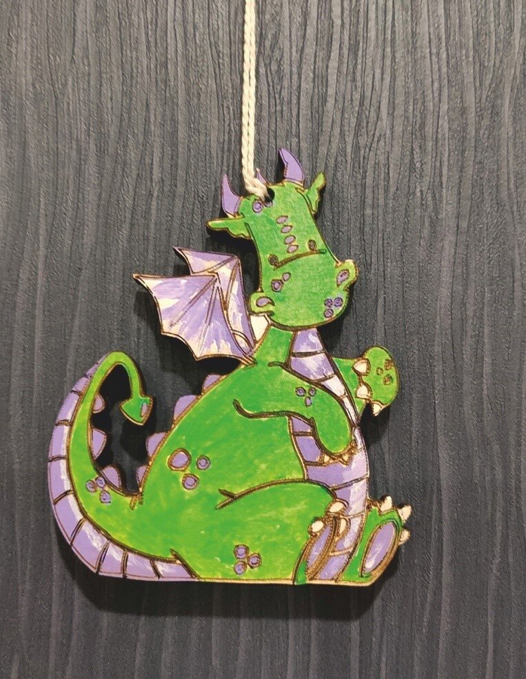 Σετ των 2 Intra απο ξύλο plywood 3mm-4mm πάχος - Στολίδι Baby Dragon Δίασταση 10x10 cm Intraeaxys-6o3yqlr7